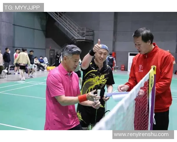 深圳羽毛球队荣登羽毛球状态排行榜第一名展现强劲实力与团队合作精神